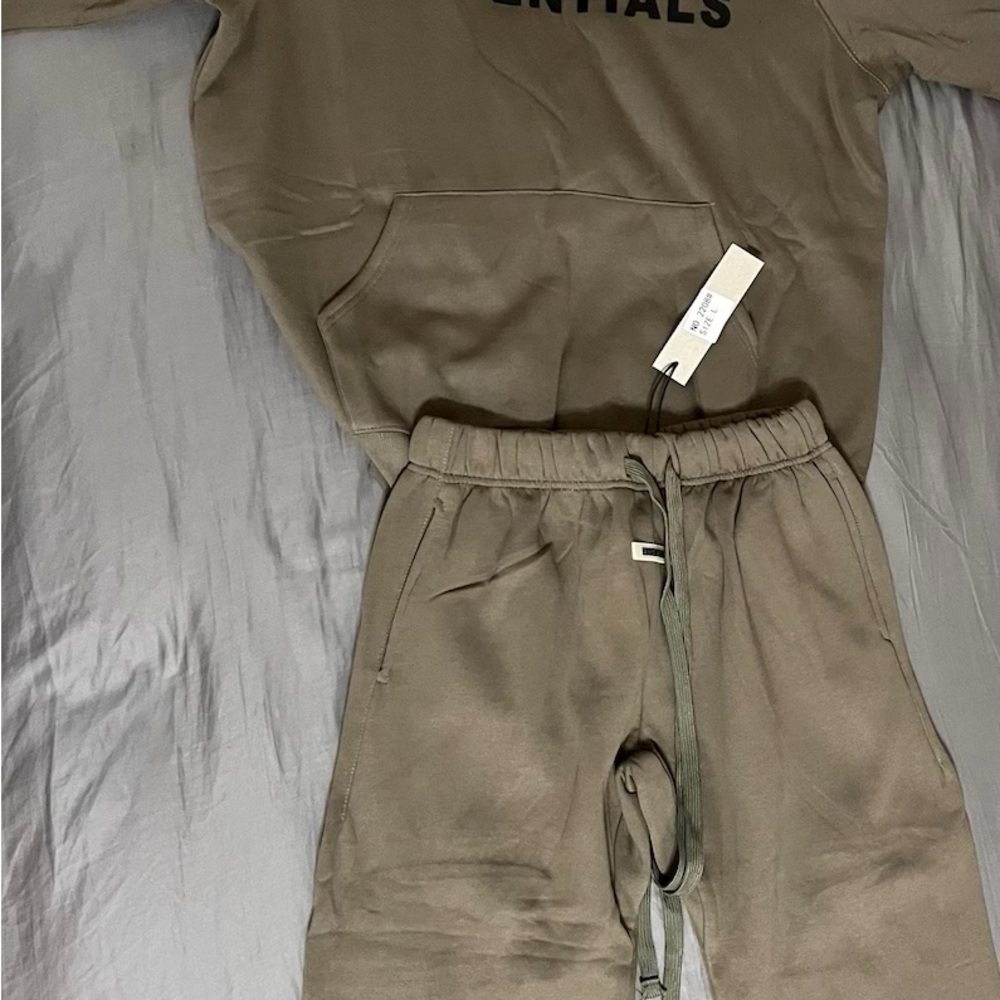 Essentials Fear of God White Sweatpants - Picture 3 of 5